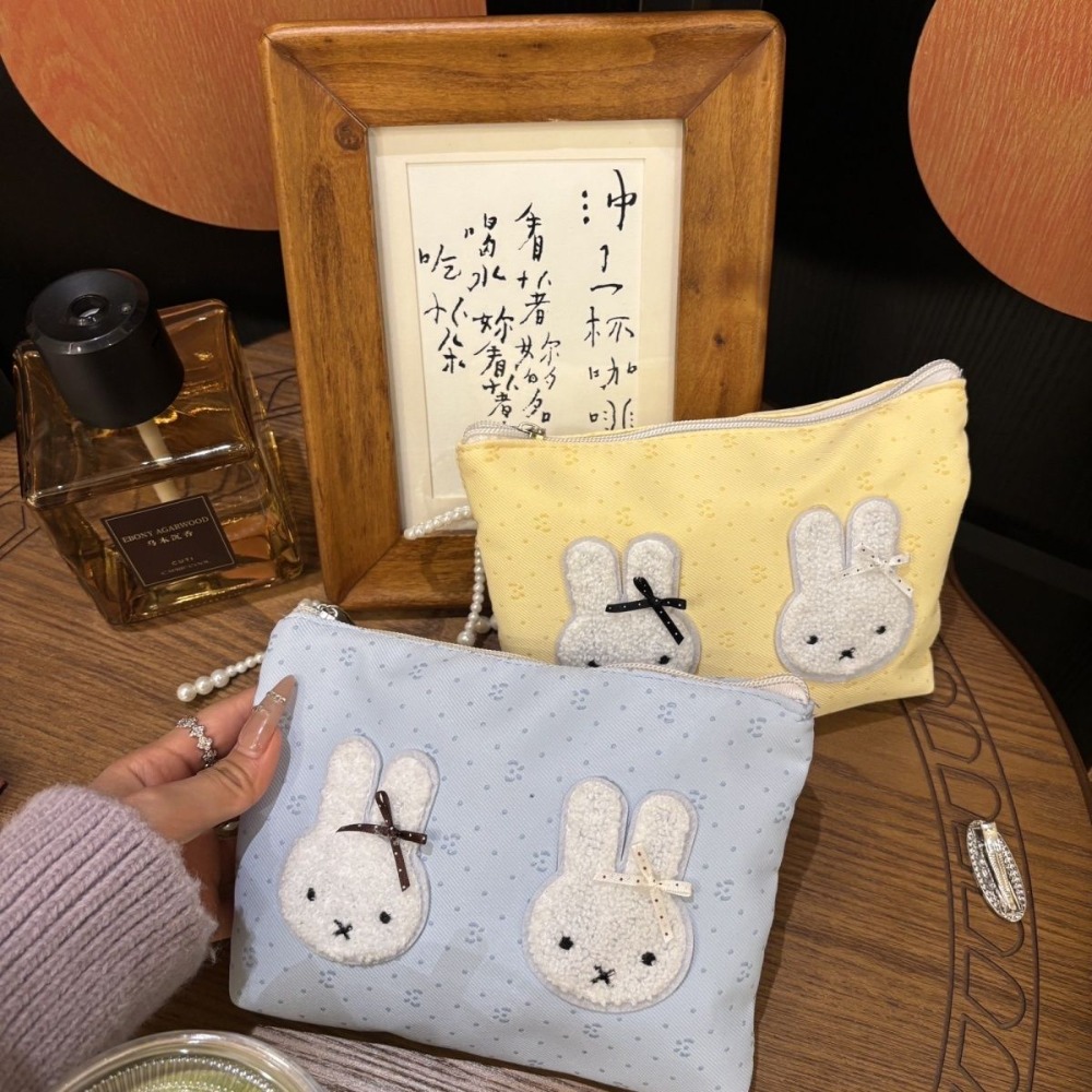 Bolsa de maquillaje Miffy Kawa - Beauty Makeup Lipstick reseña y precio