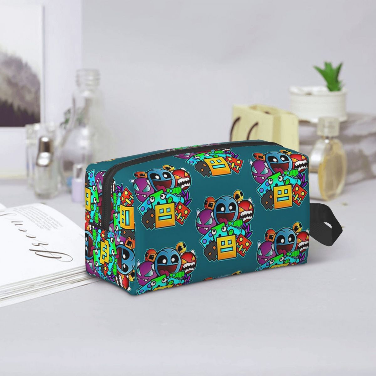 Bolsa de maquillaje Geometry D - Beauty Makeup Video reseña y precio